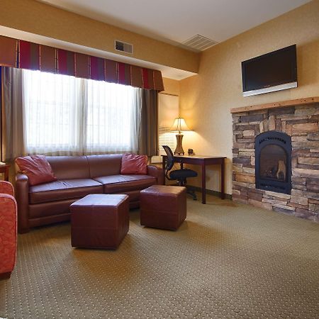 Best Western Plus Ticonderoga Bagian luar foto