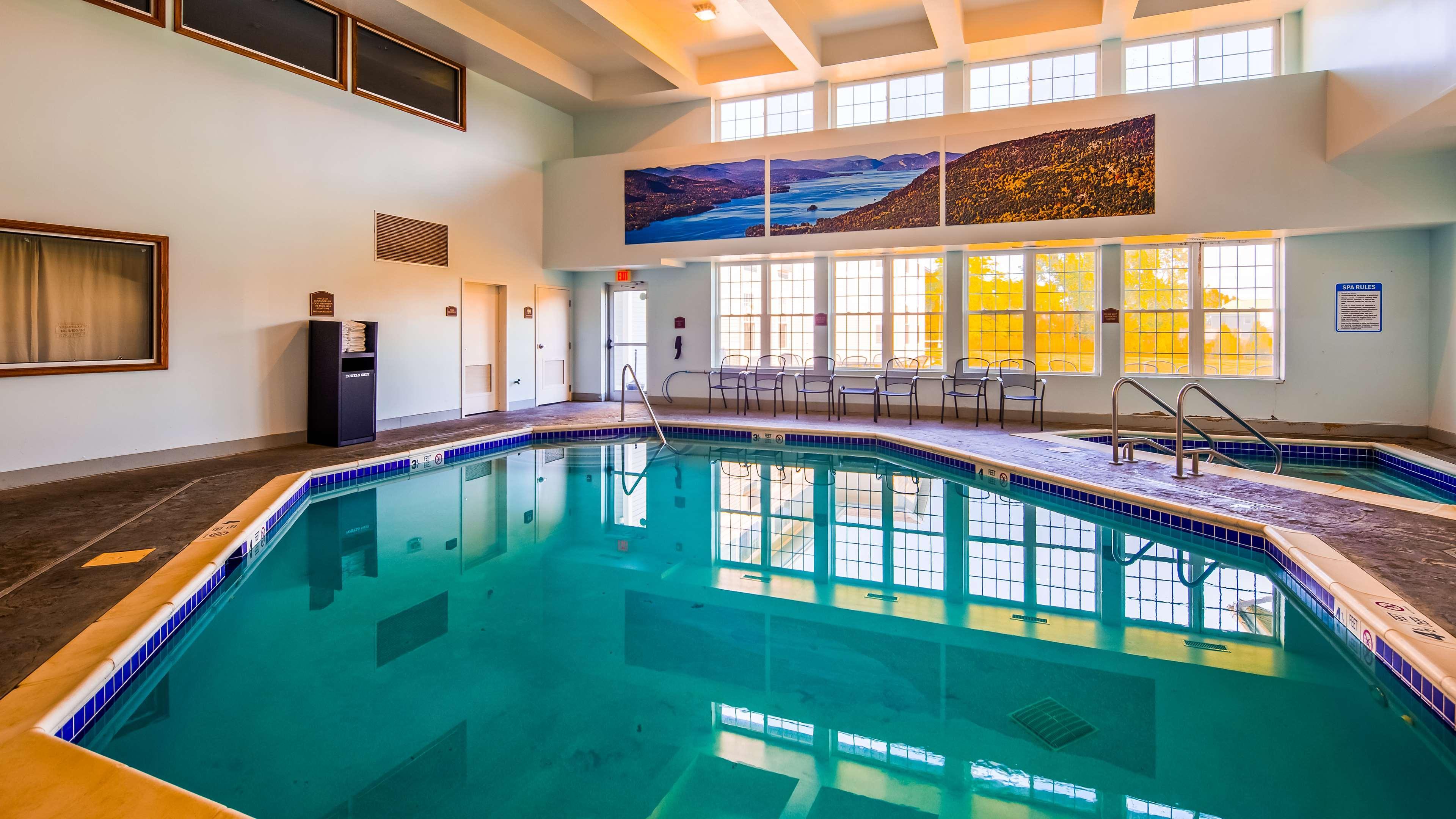 Best Western Plus Ticonderoga Bagian luar foto