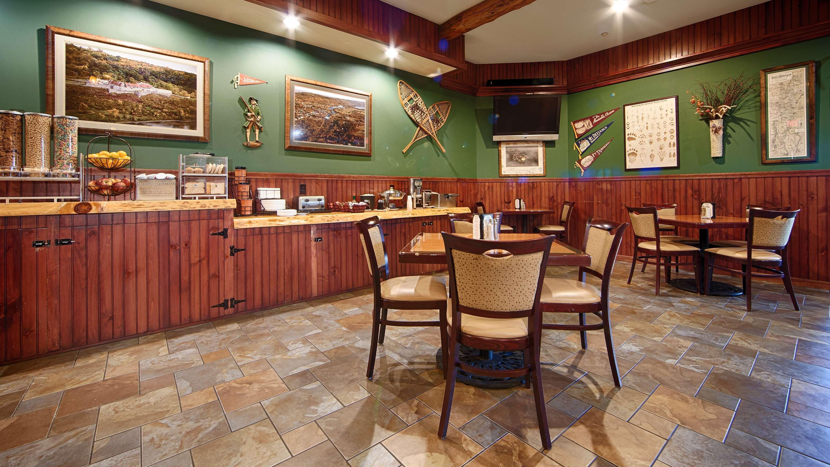 Best Western Plus Ticonderoga Bagian luar foto
